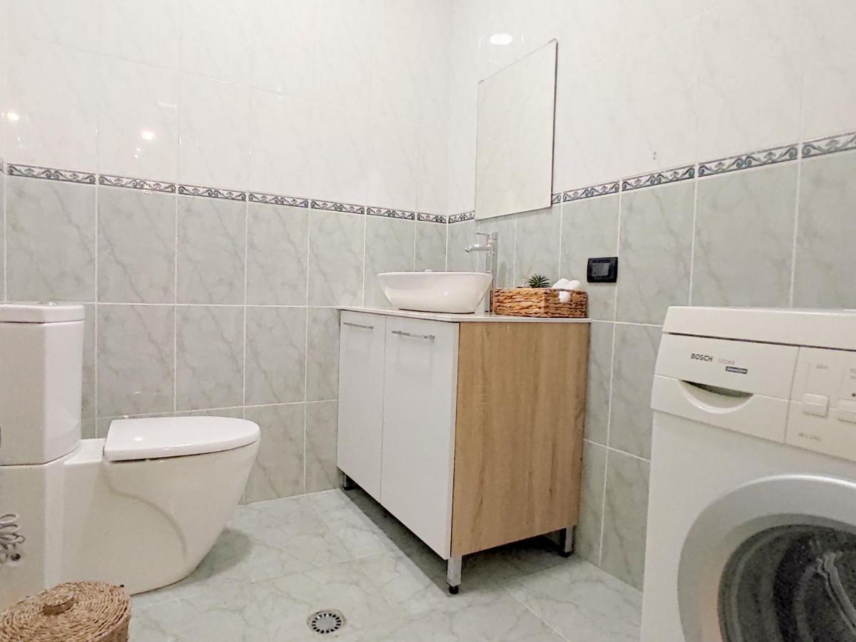 Boho Style In Center Of Tirana Apartamento Exterior foto